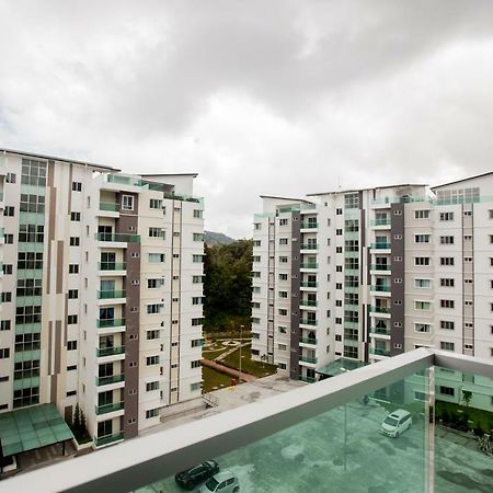 Icolor Home & Stay Ch 8 Тана Рата Екстериор снимка